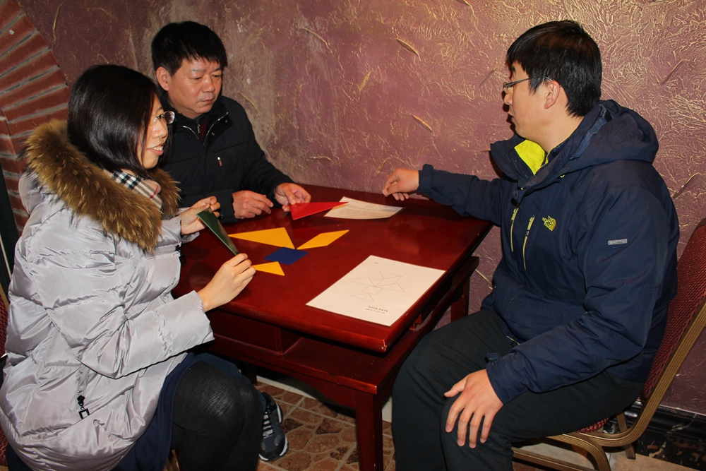 团建拓展项目-智慧七巧板(图1) 团建拓展项目-智慧七巧板(图1)